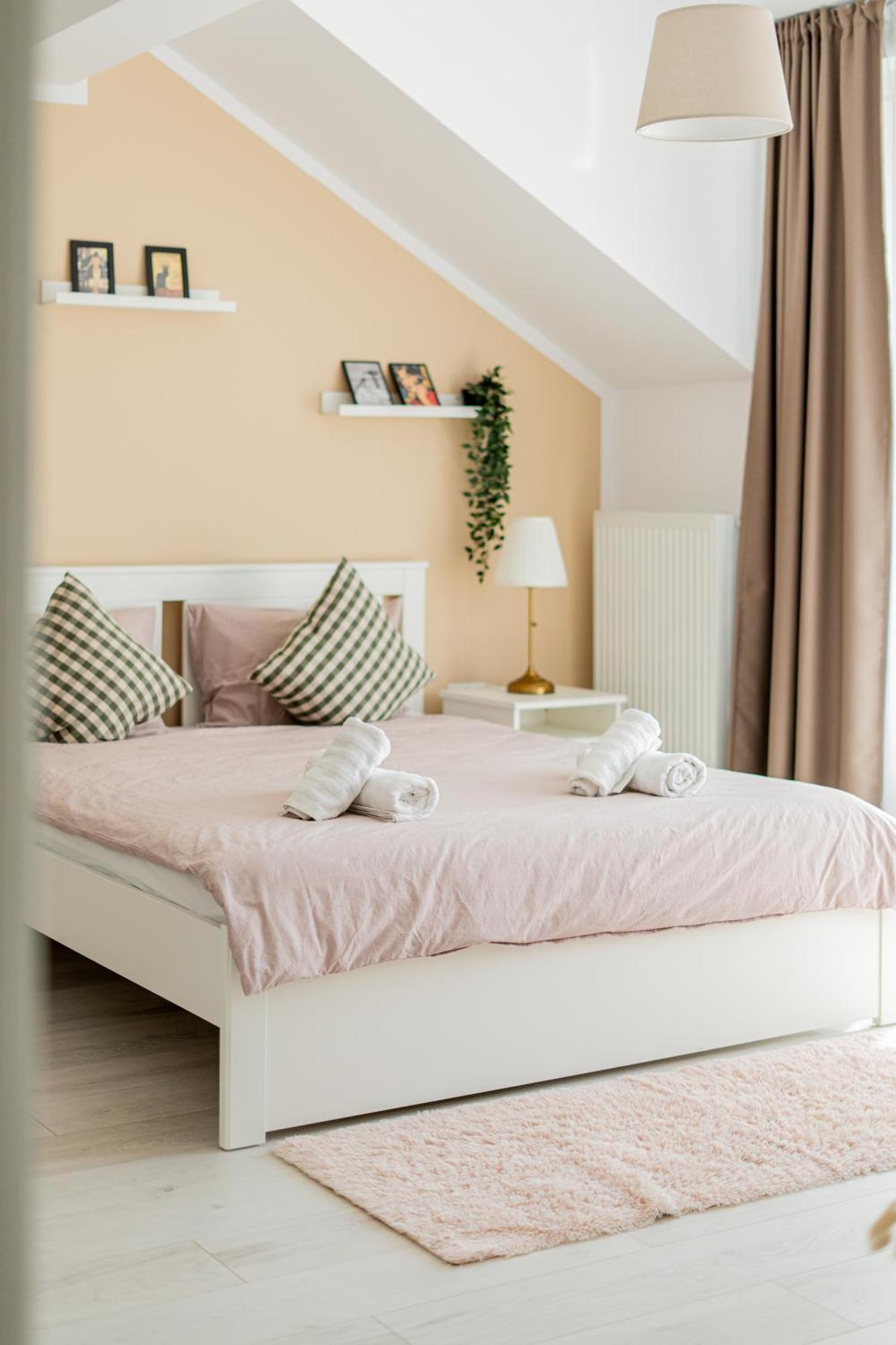 Apartment Hideaway